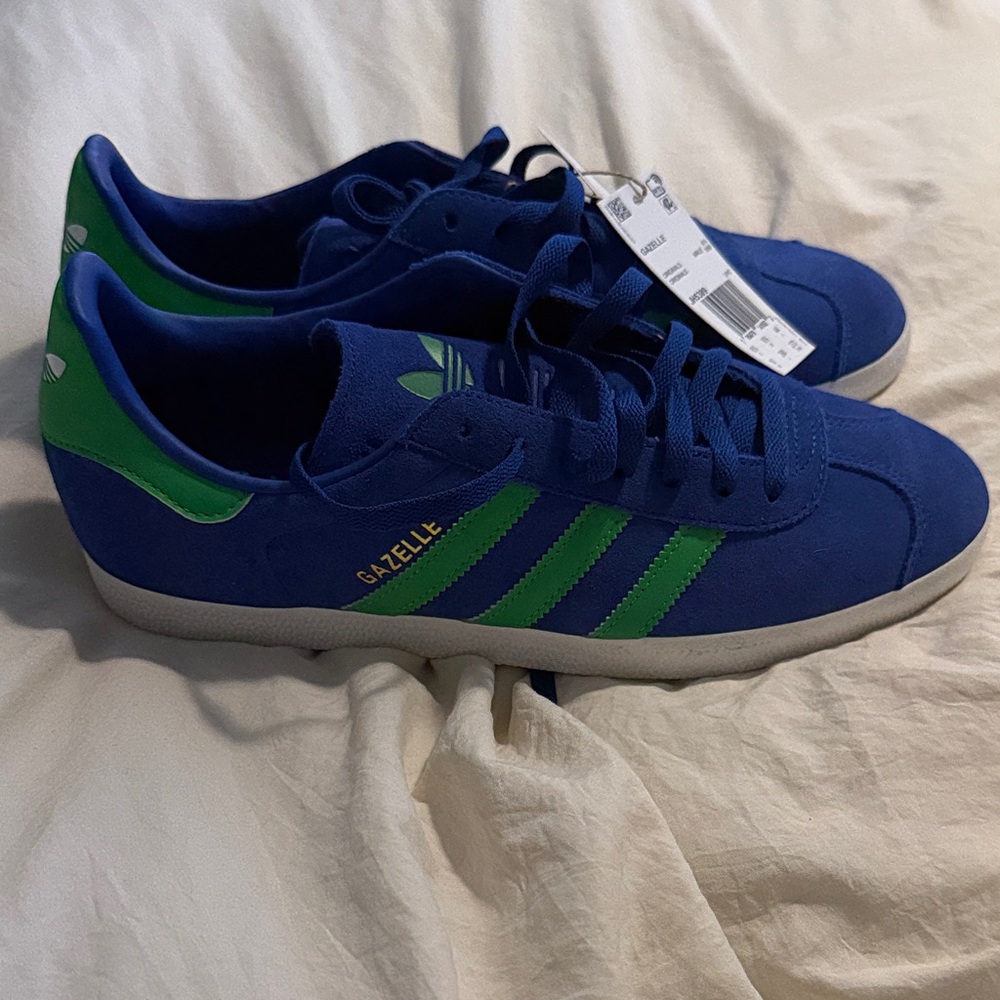 adidas Gazelle Blue and Green Mens Size 10 Athletic Shoes